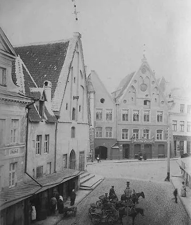 Old Bishop's House *