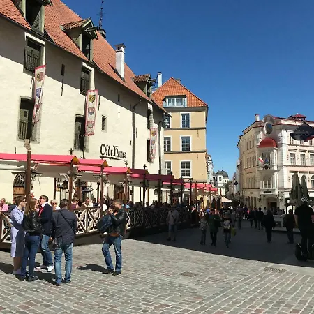 Old Bishop's House * タリン