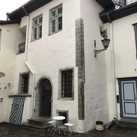 Old Bishop's House * 塔林