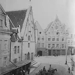 Old Bishop's House *